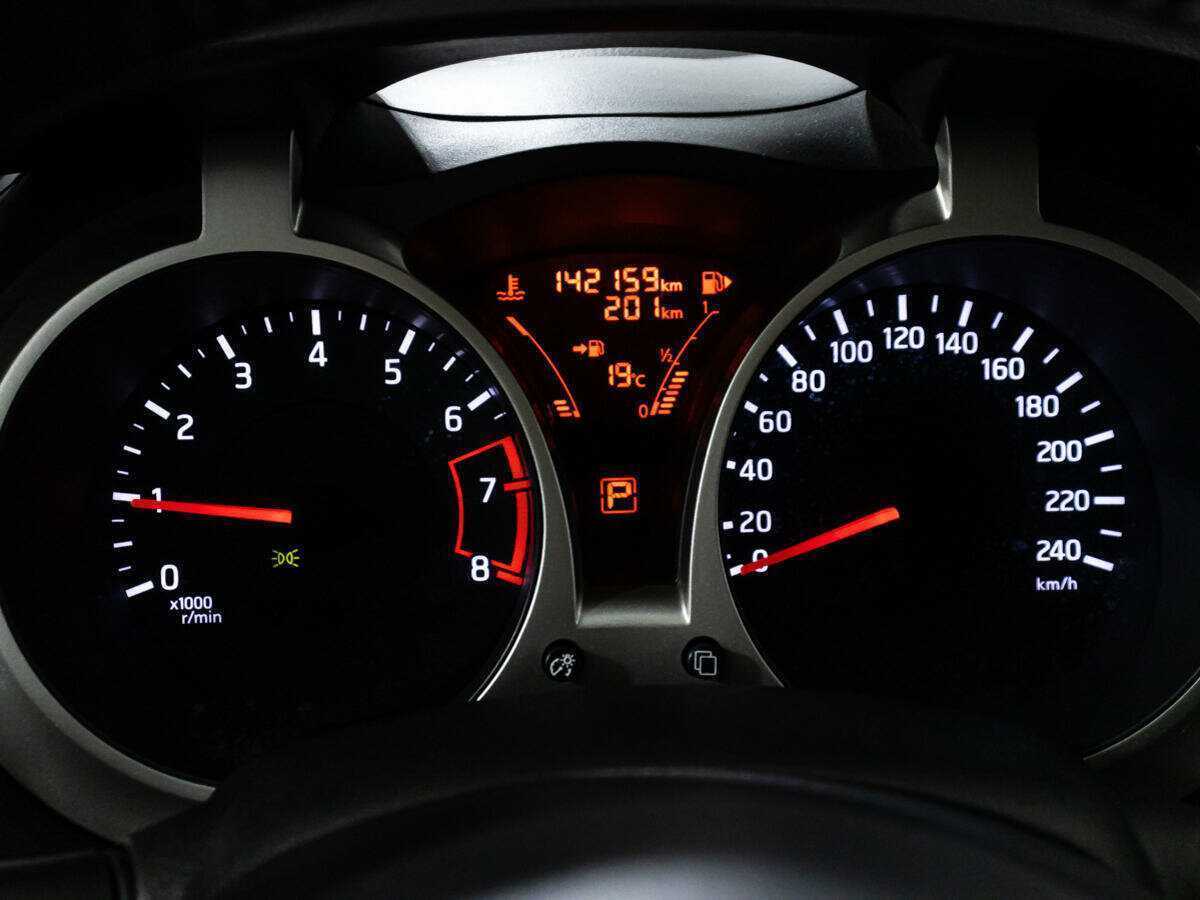 Nissan Juke, 2014 - Фото №11