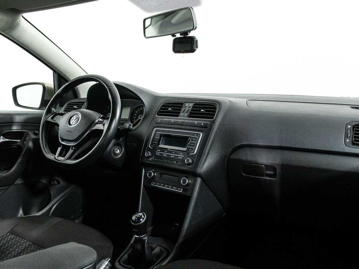 Volkswagen Polo, 2016 - Фото №8