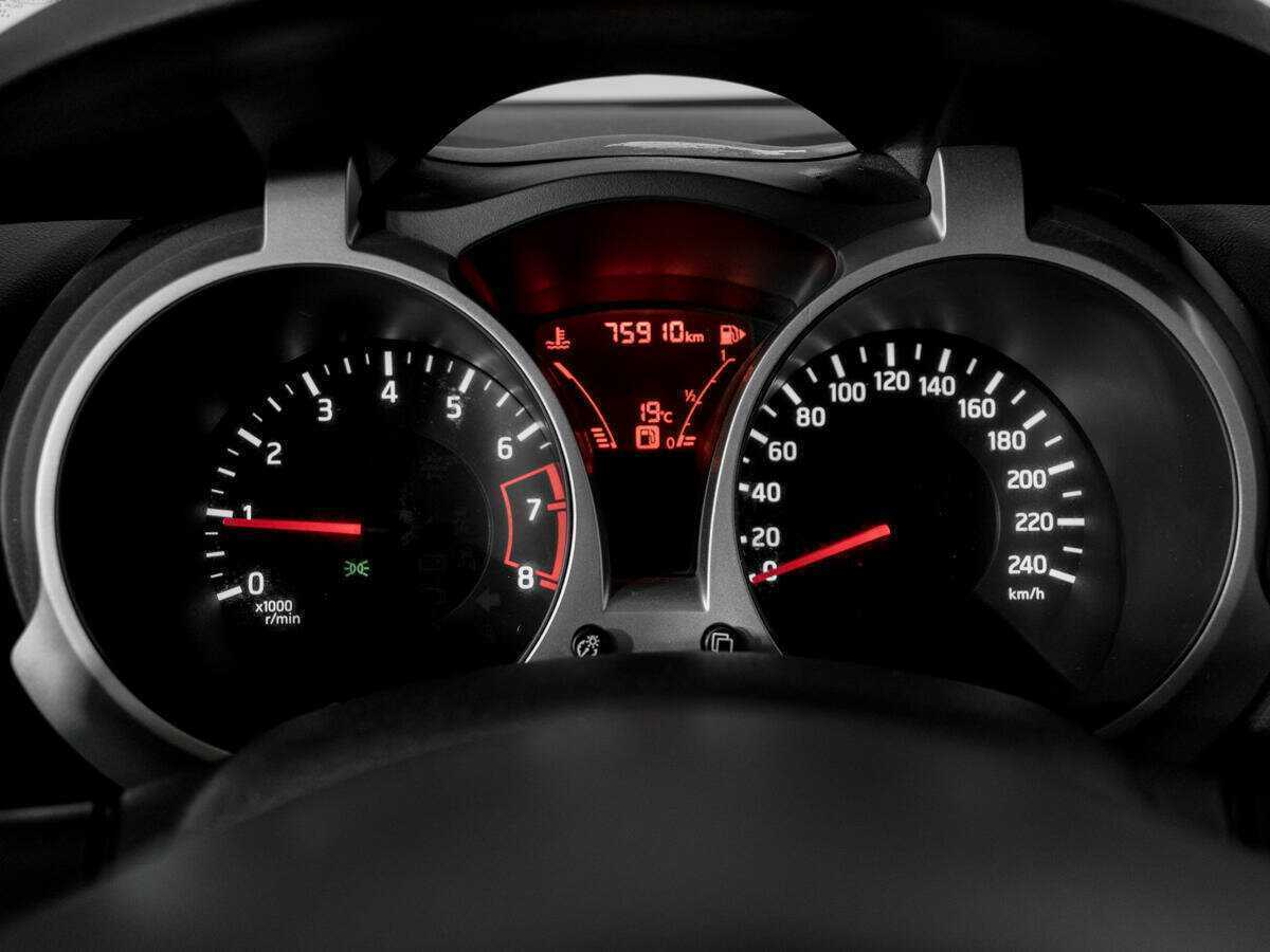 Nissan Juke, 2013 - Фото №10