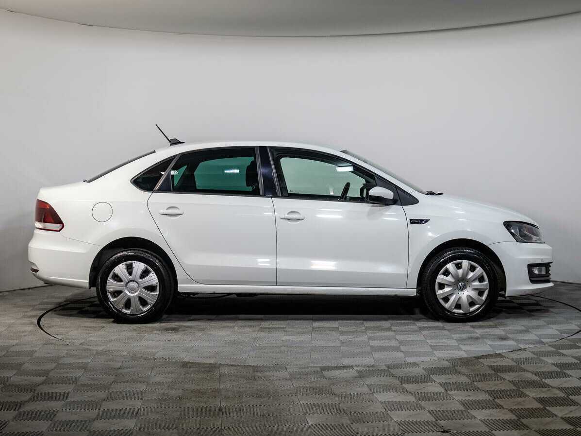 Volkswagen Polo, 2018 - Фото №2