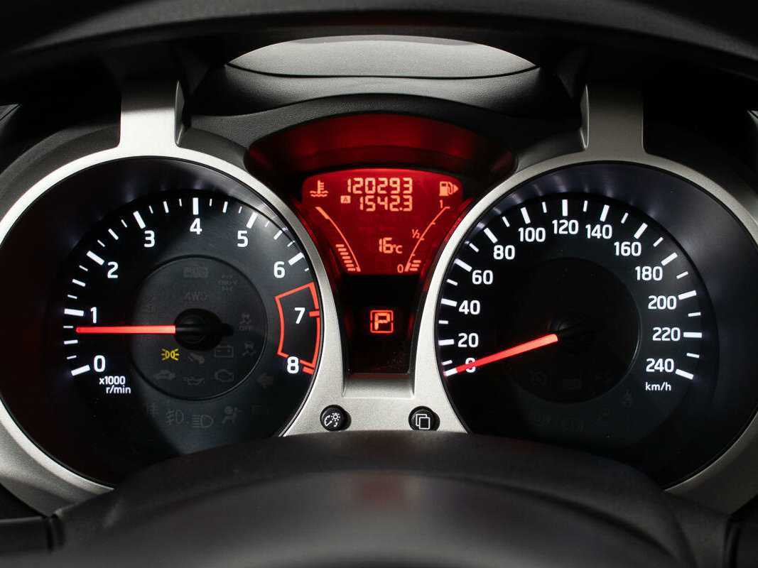 Nissan Juke, 2013 - Фото №11