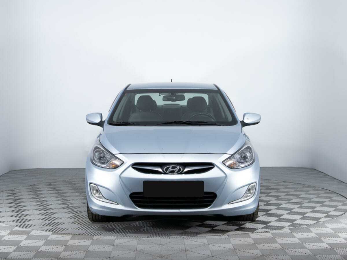 Hyundai Solaris, 2012 - Фото №1