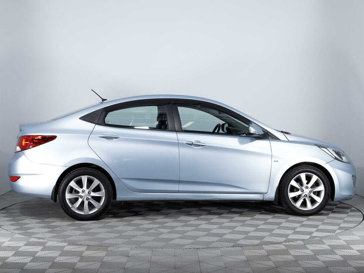 Hyundai Solaris, 2012 - Фото №3