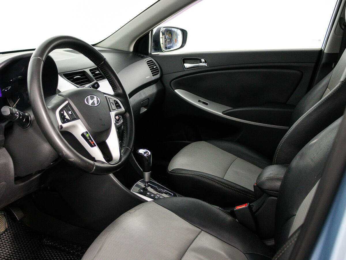 Hyundai Solaris, 2012 - Фото №9