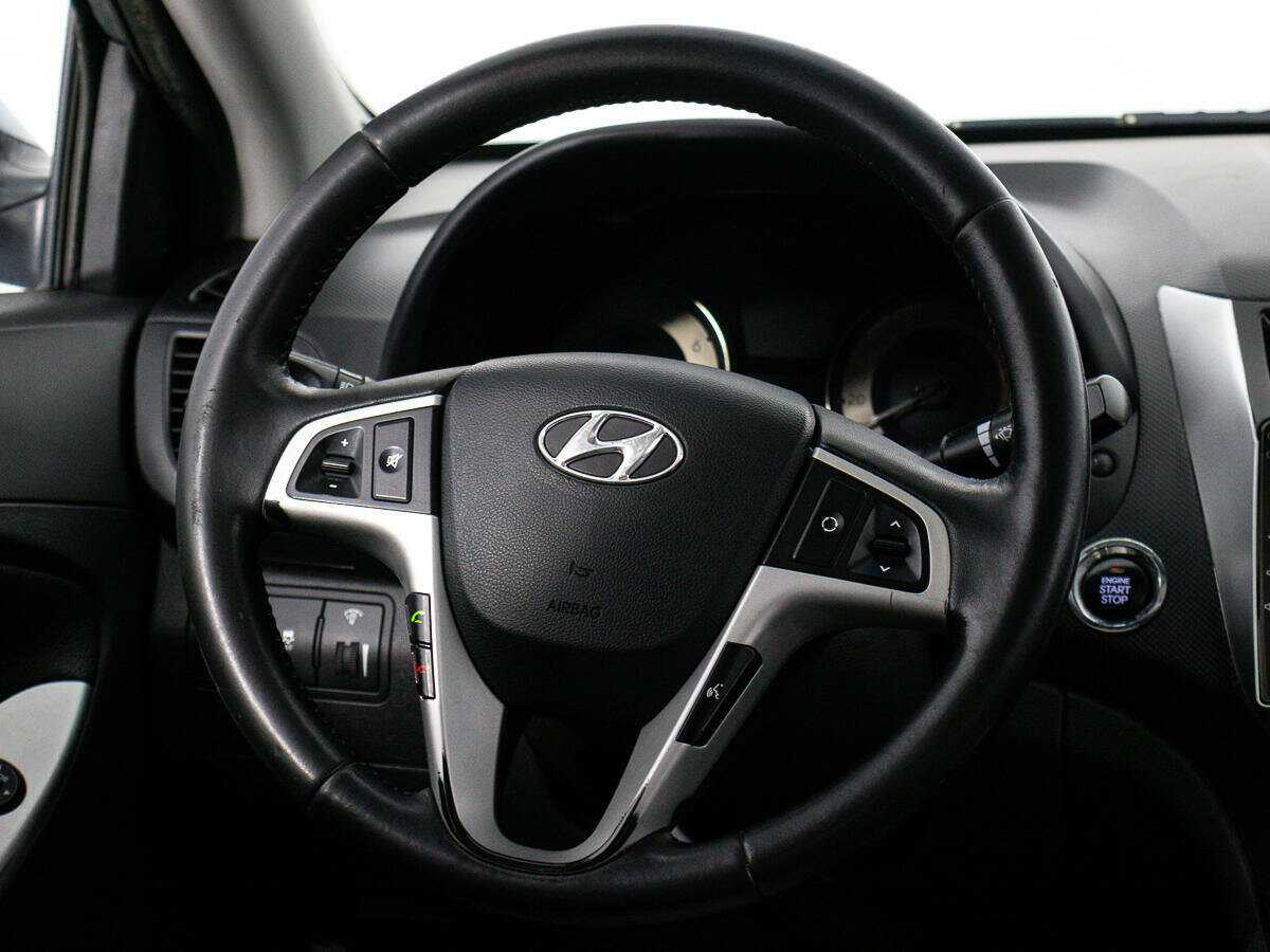 Hyundai Solaris, 2012 - Фото №14