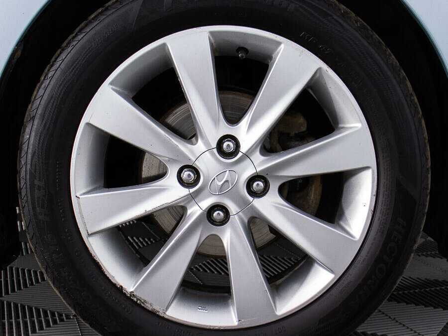 Hyundai Solaris, 2012 - Фото №16