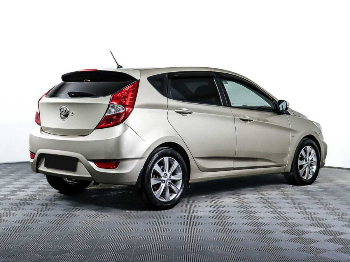 Hyundai Solaris, 2012 - Фото №3