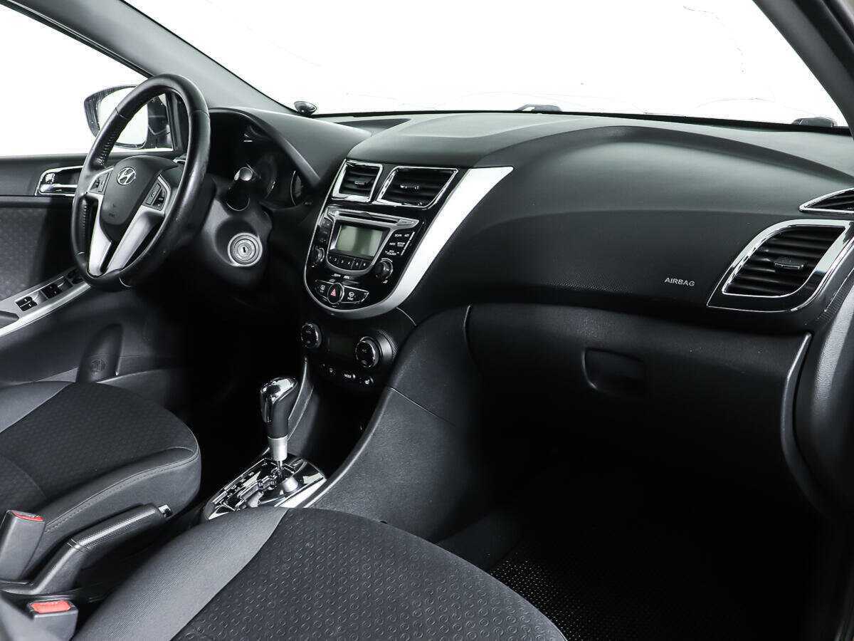 Hyundai Solaris, 2012 - Фото №7