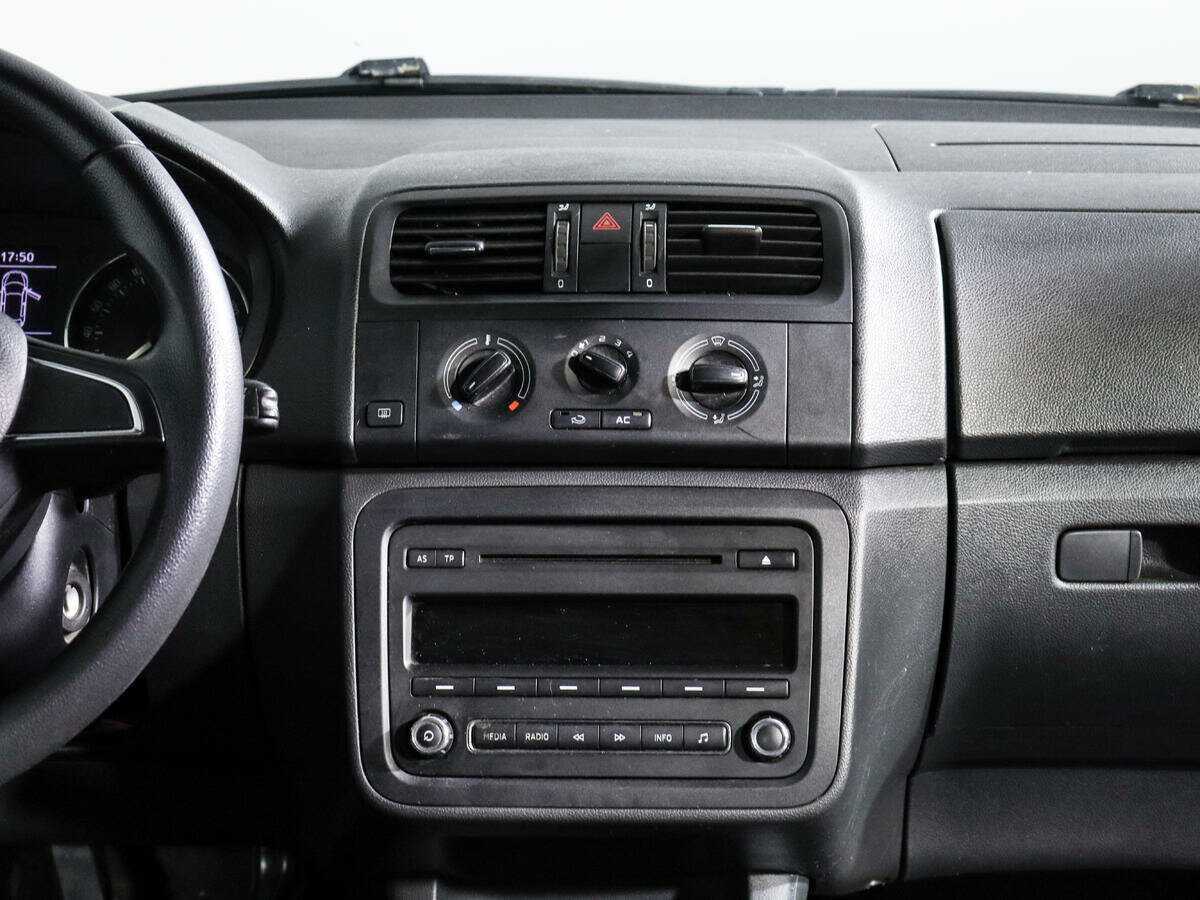 Skoda Fabia, 2014 - Фото №11