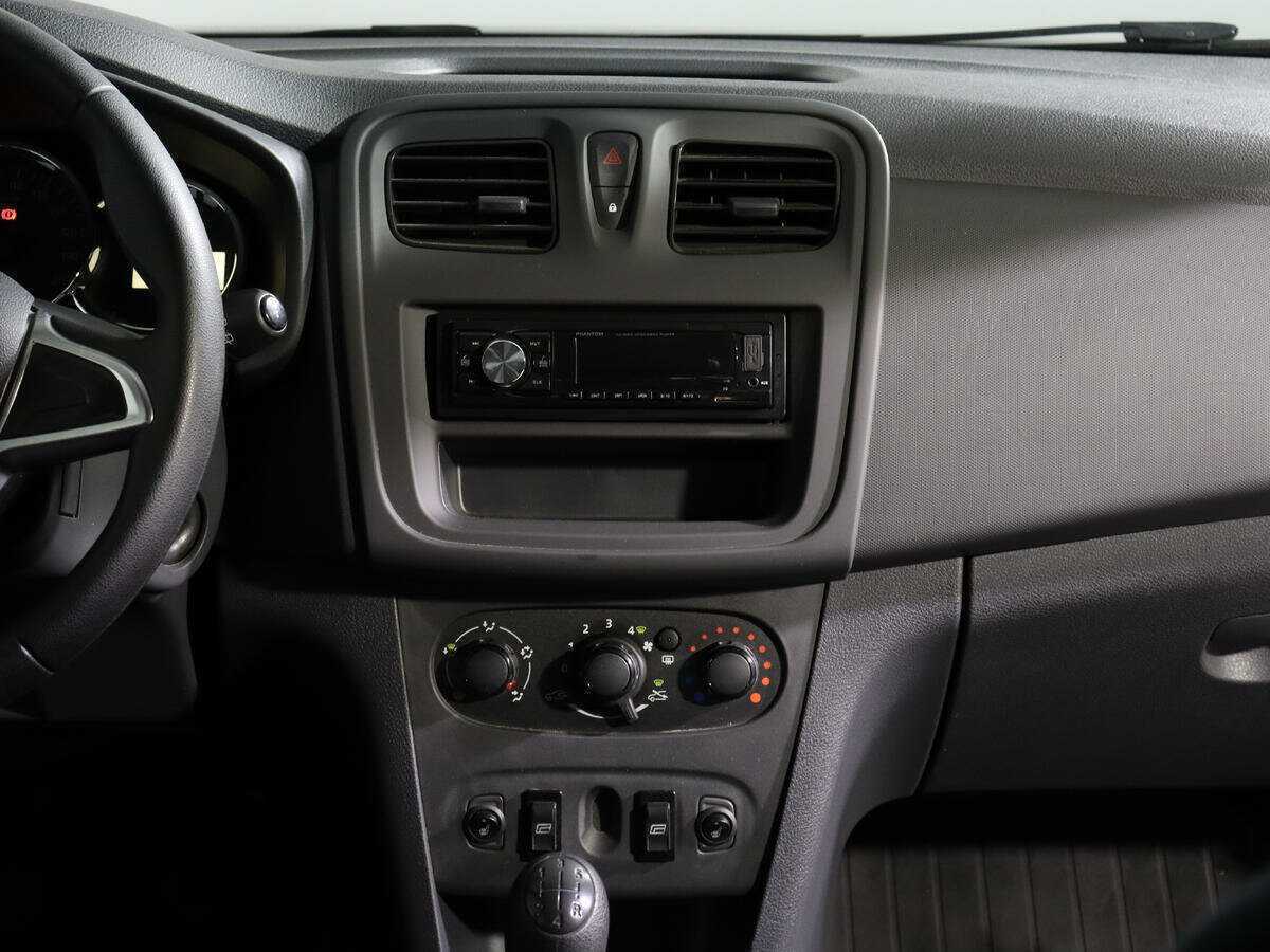 Renault Sandero, 2019 - Фото №12