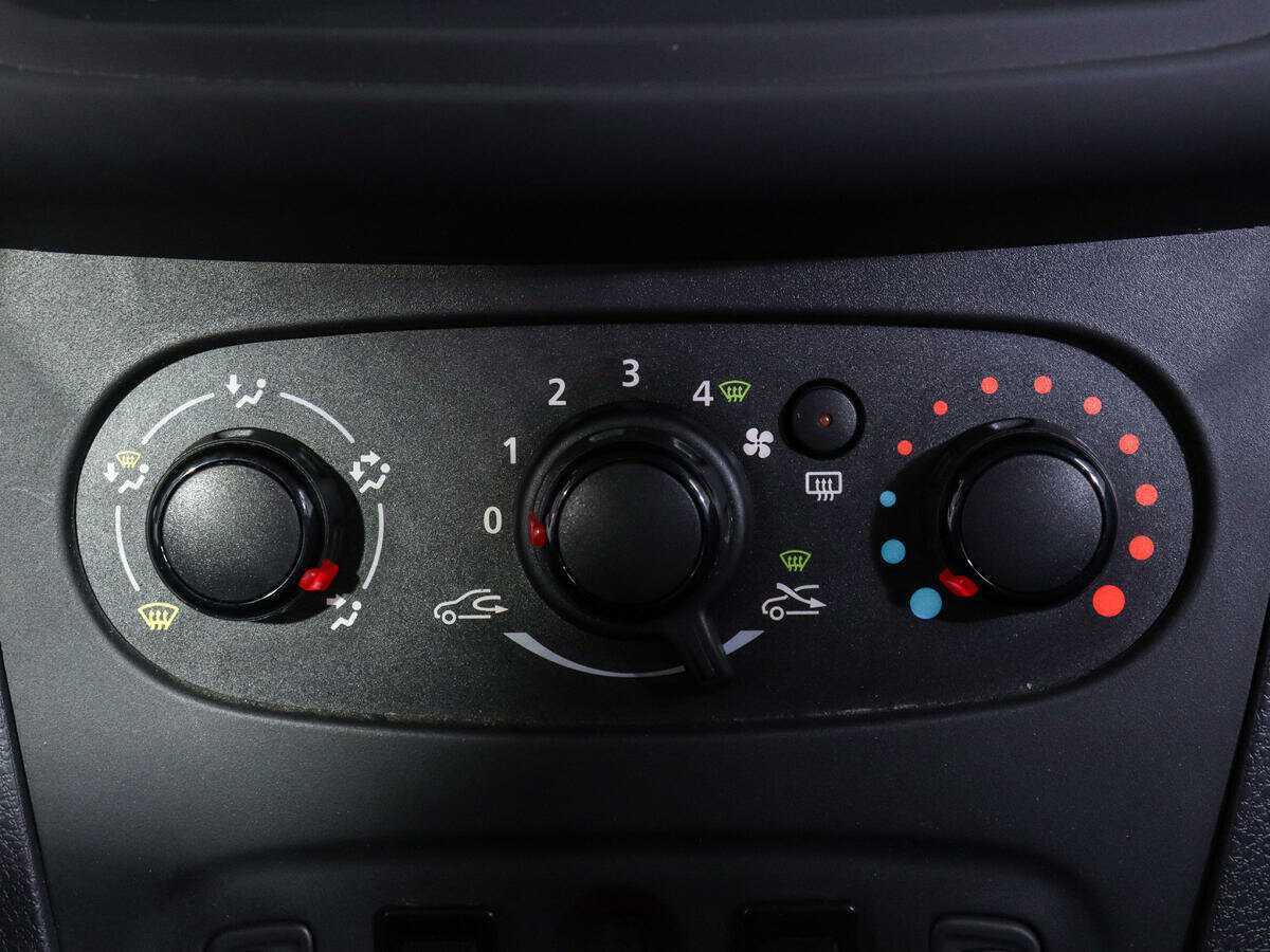 Renault Sandero, 2019 - Фото №15