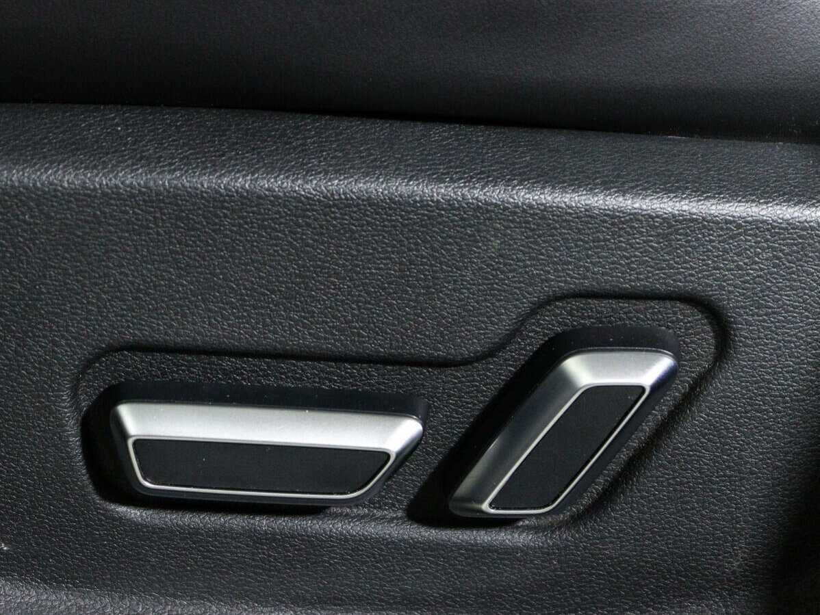 Geely Atlas, 2020 - Фото №15