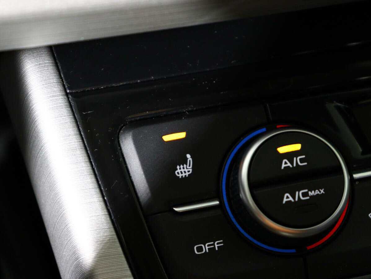 Geely Atlas, 2020 - Фото №17