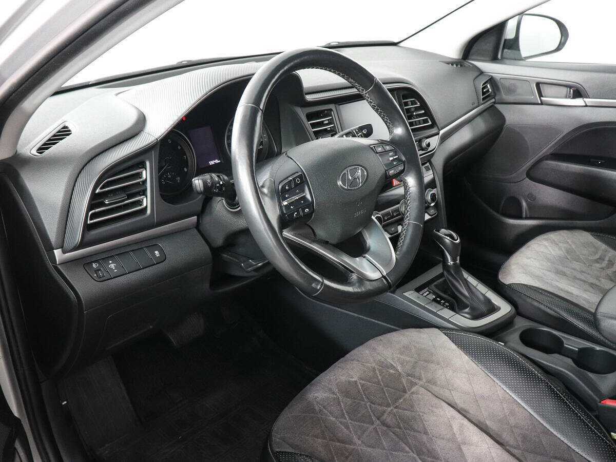 Hyundai Elantra, 2019 - Фото №8