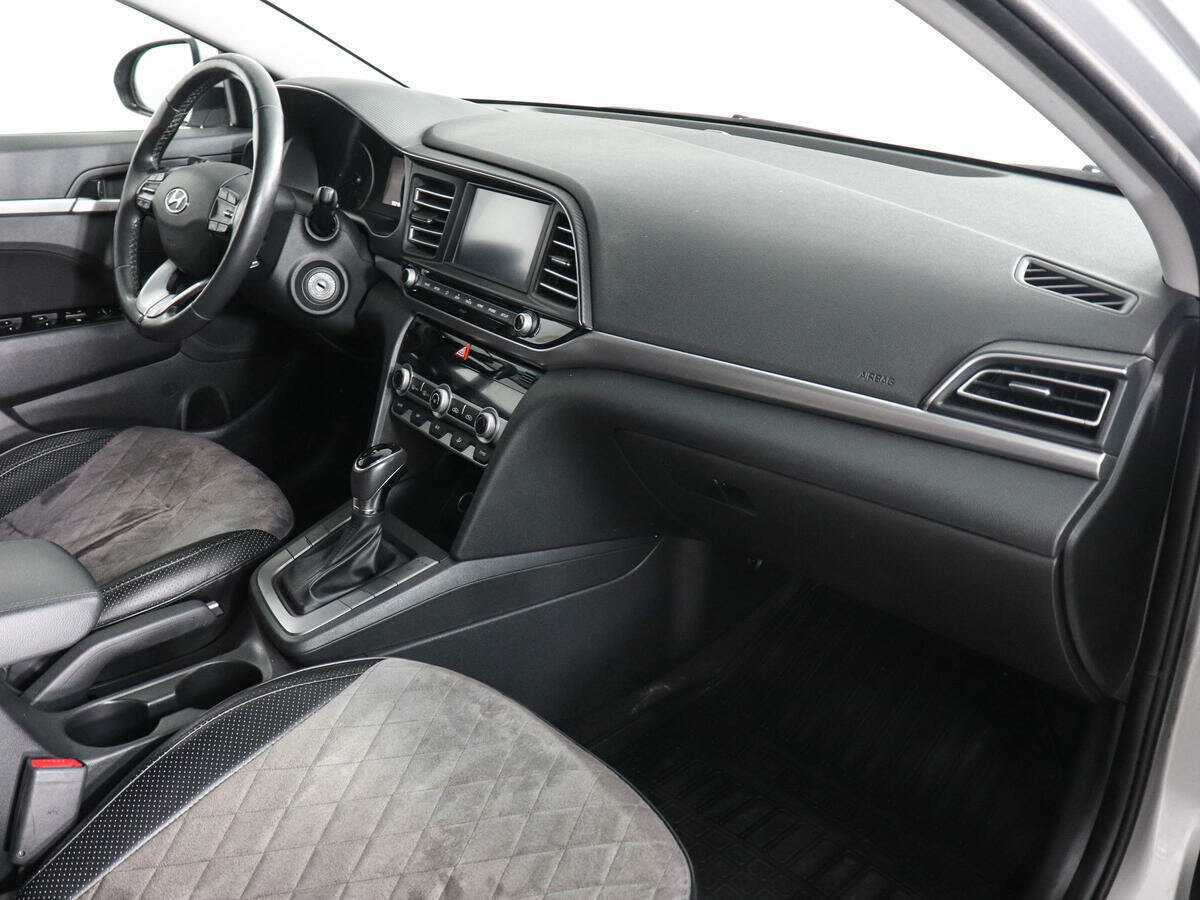 Hyundai Elantra, 2019 - Фото №9