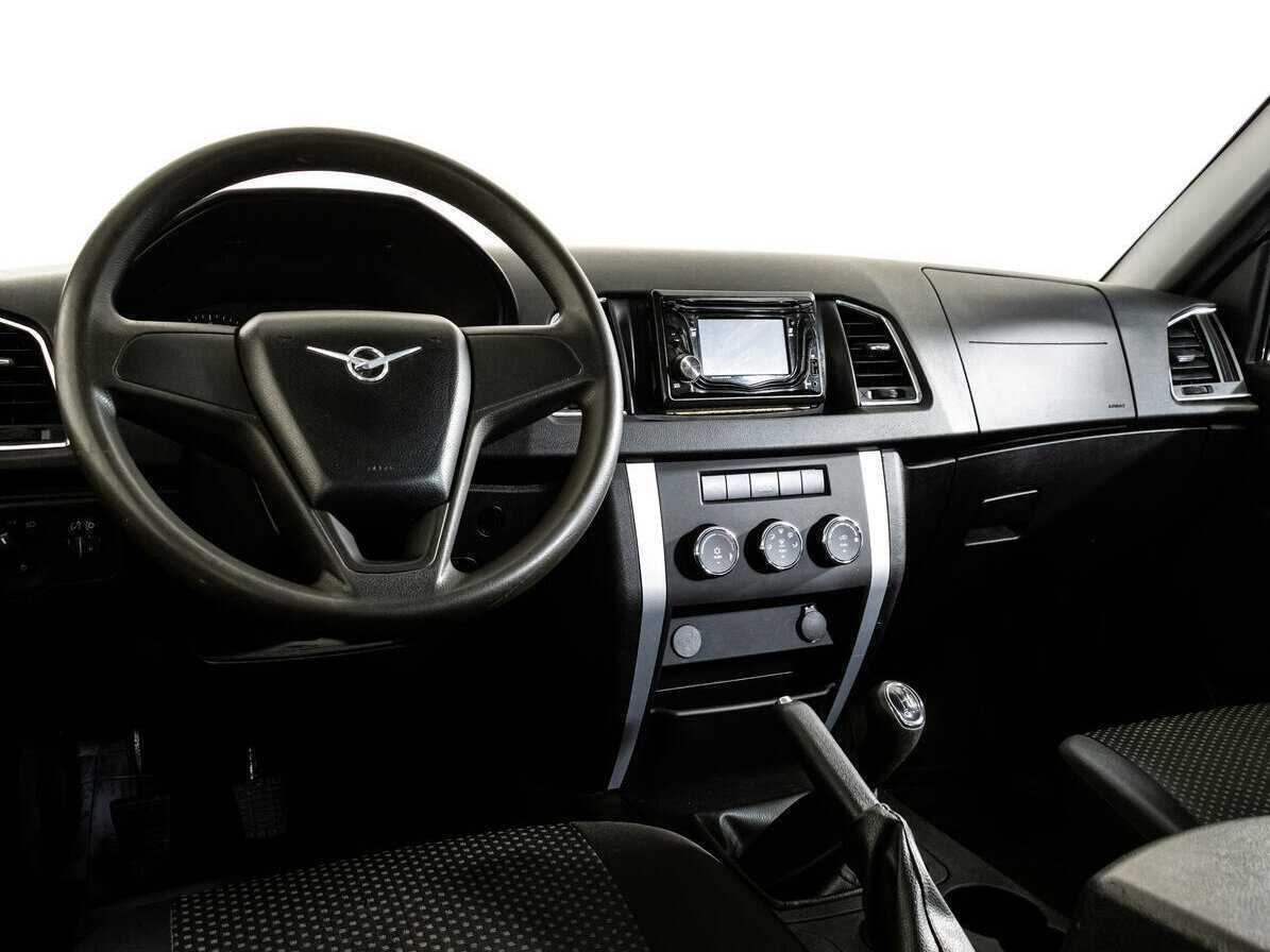 УАЗ Patriot, 2017 - Фото №8