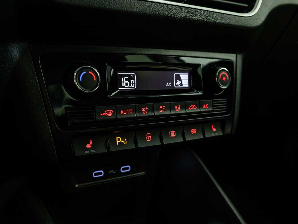 Volkswagen Polo, 2020 - Фото №13