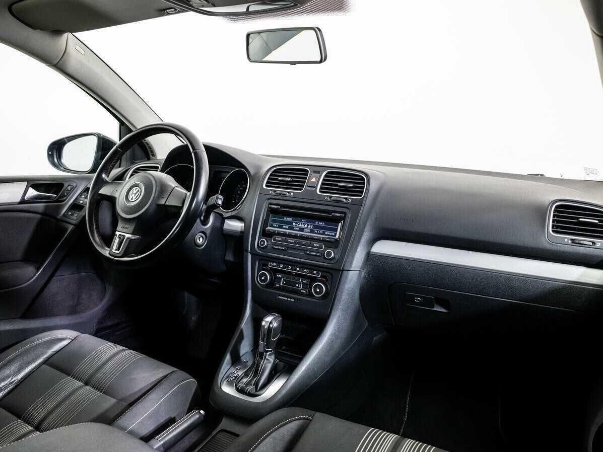 Volkswagen Golf, 2012 - Фото №8