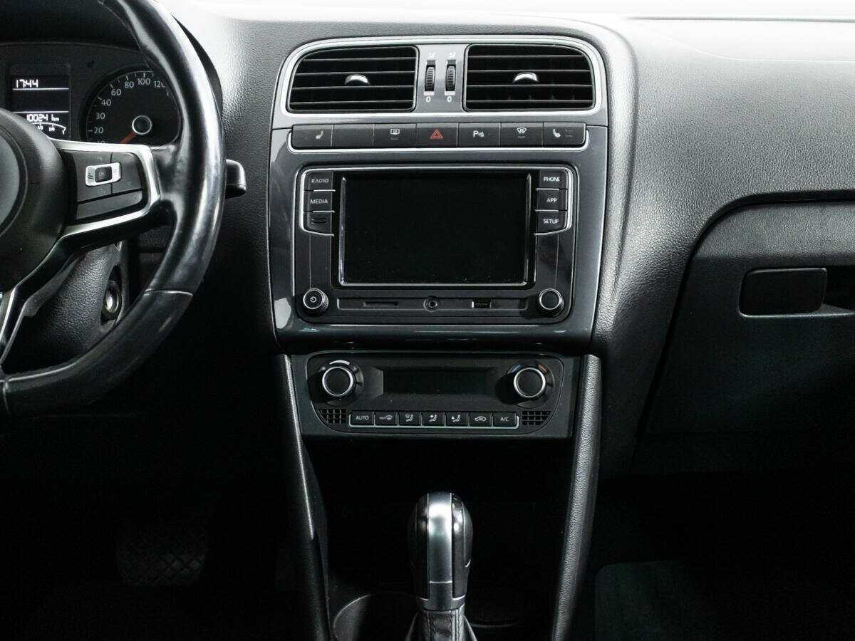 Volkswagen Polo, 2019 - Фото №13