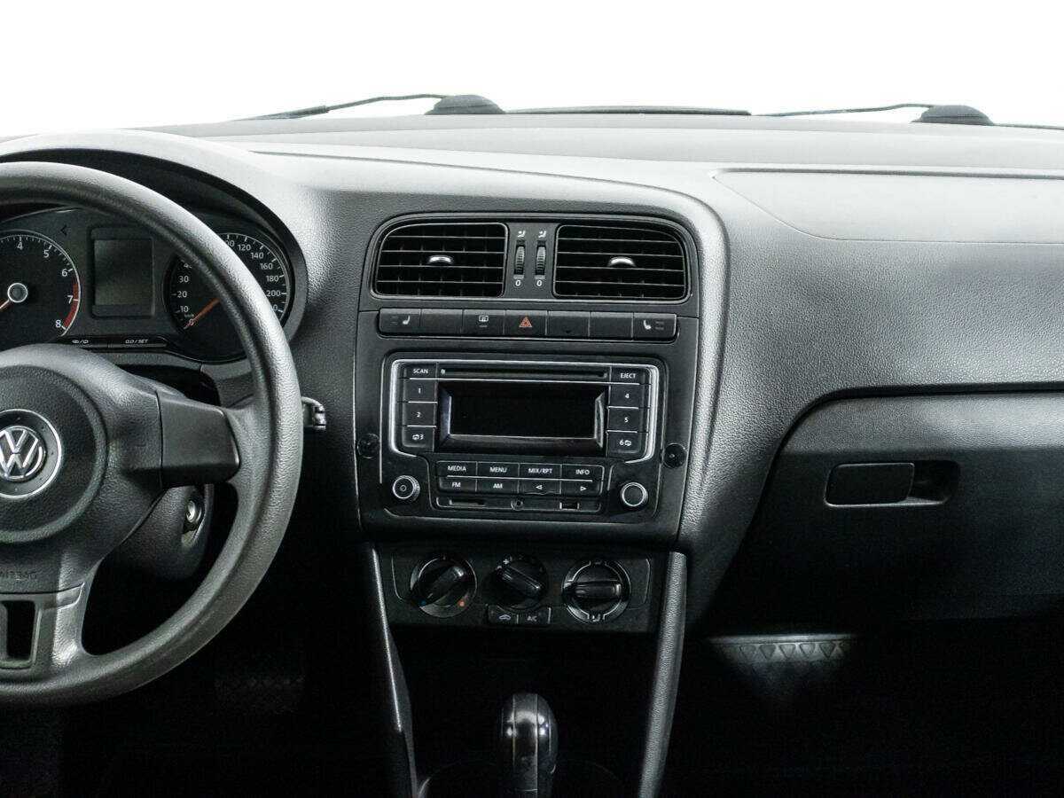 Volkswagen Polo, 2014 - Фото №13