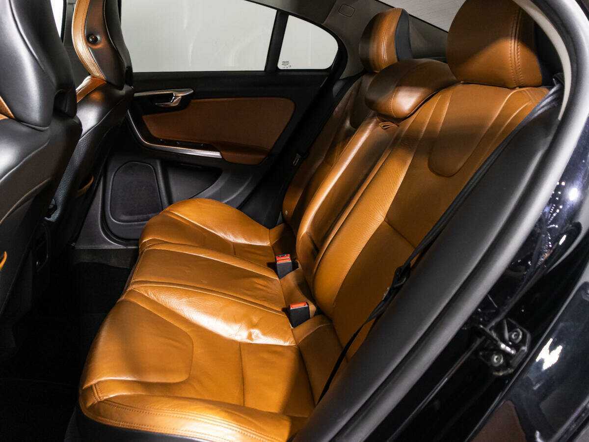 Volvo S60, 2012 - Фото №10