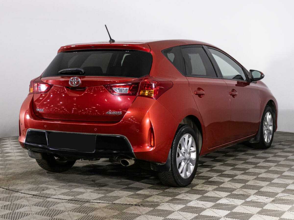 Toyota Auris, 2013 - Фото №4