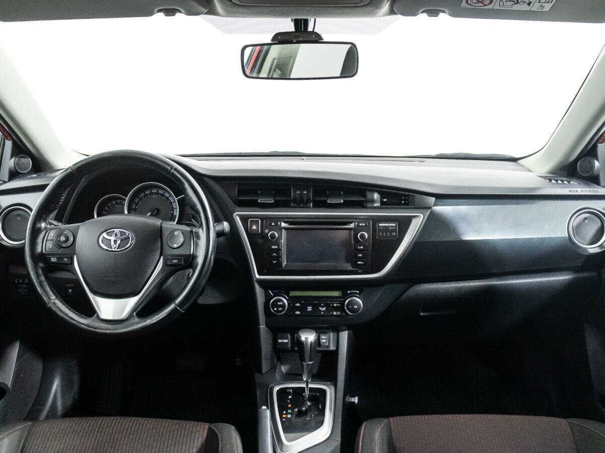 Toyota Auris, 2013 - Фото №12