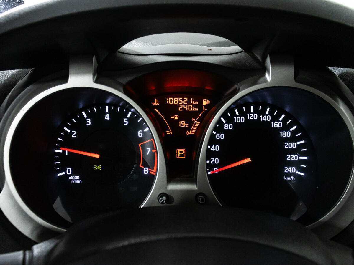 Nissan Juke, 2013 - Фото №11