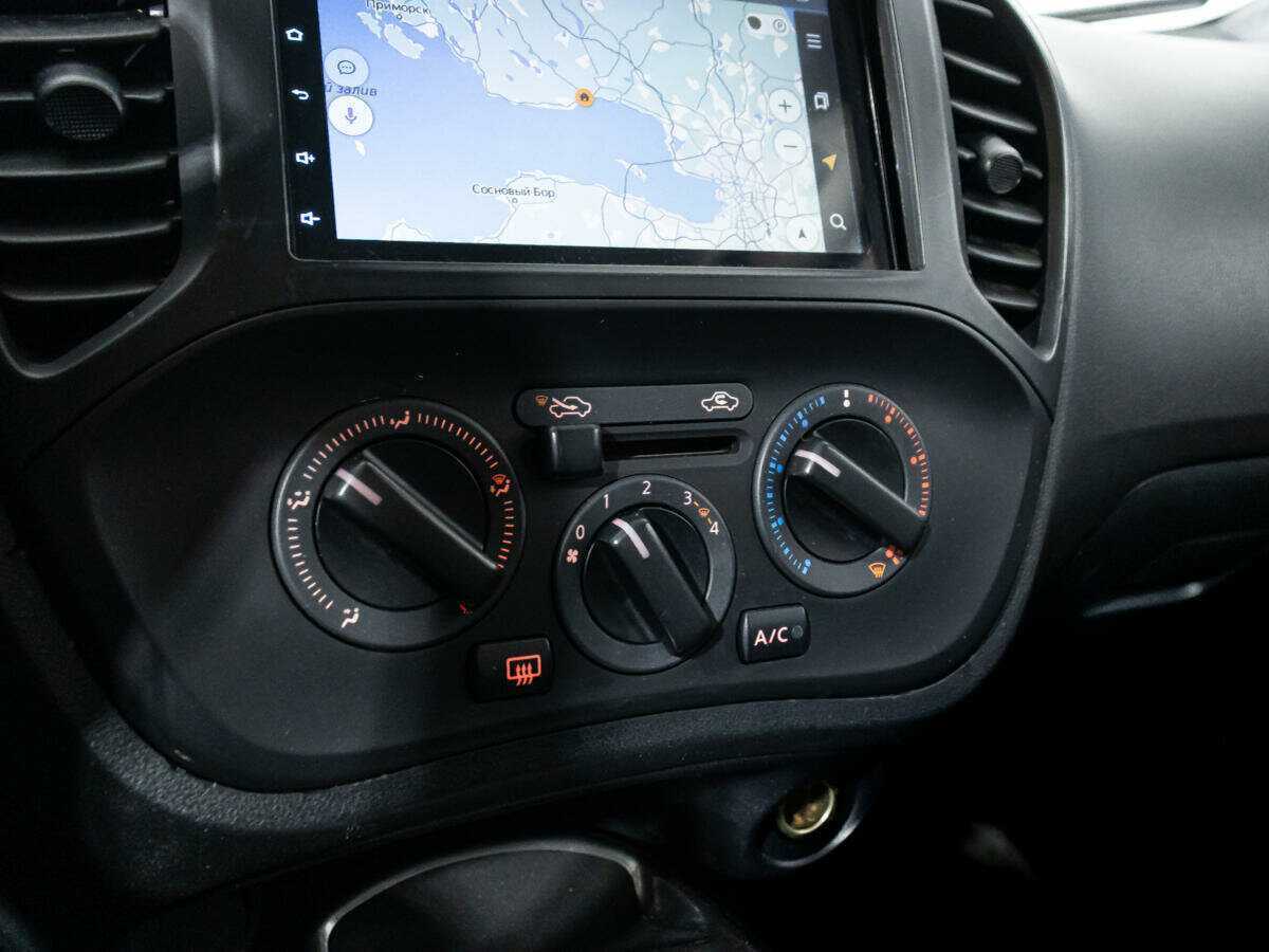 Nissan Juke, 2013 - Фото №16