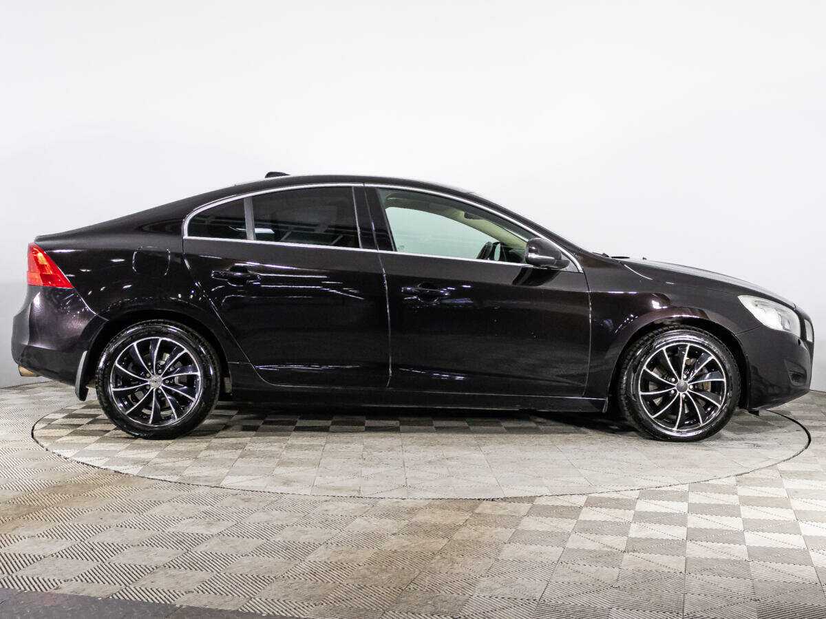 Volvo S60, 2012 - Фото №3