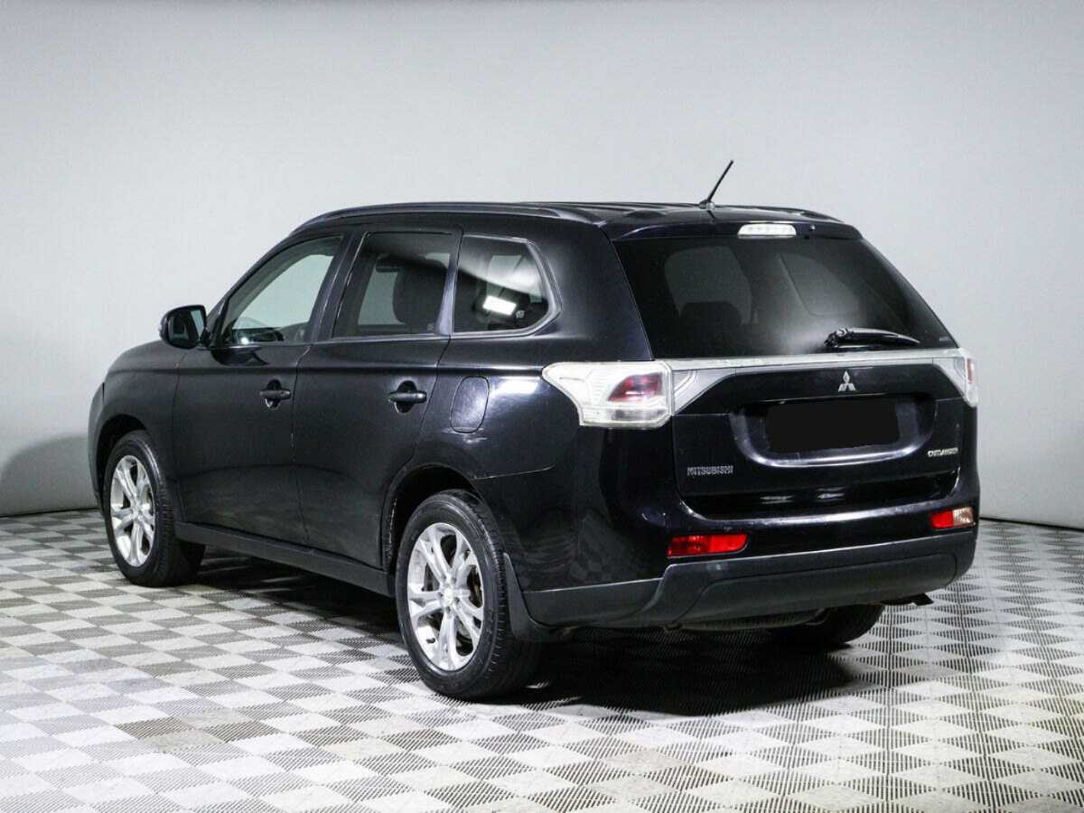 Mitsubishi Outlander, 2012 - Фото №5