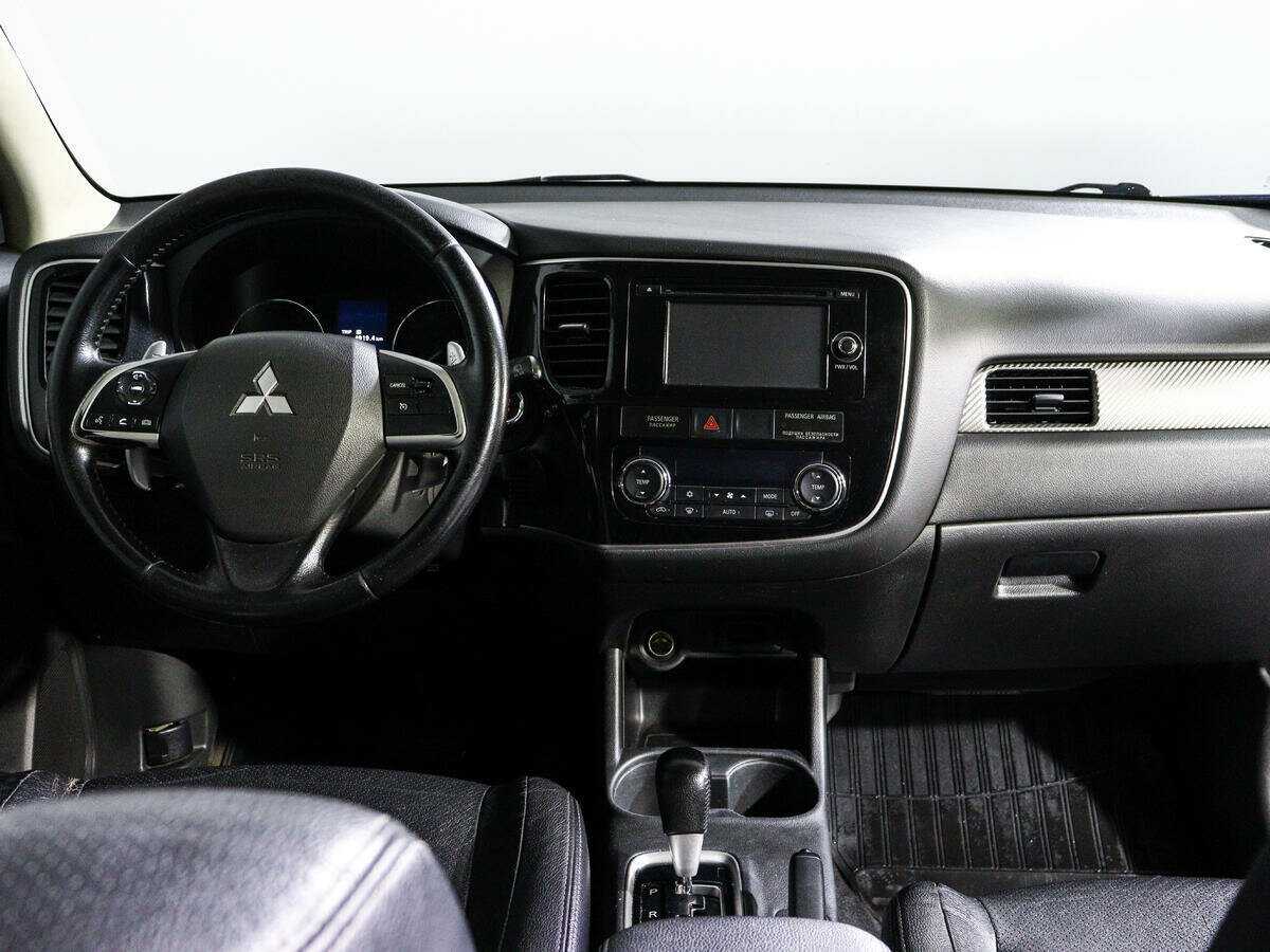 Mitsubishi Outlander, 2012 - Фото №9