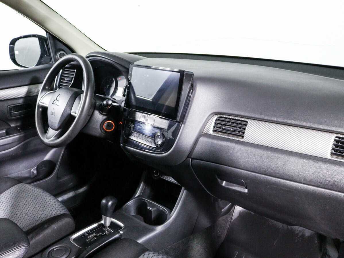 Mitsubishi Outlander, 2015 - Фото №6