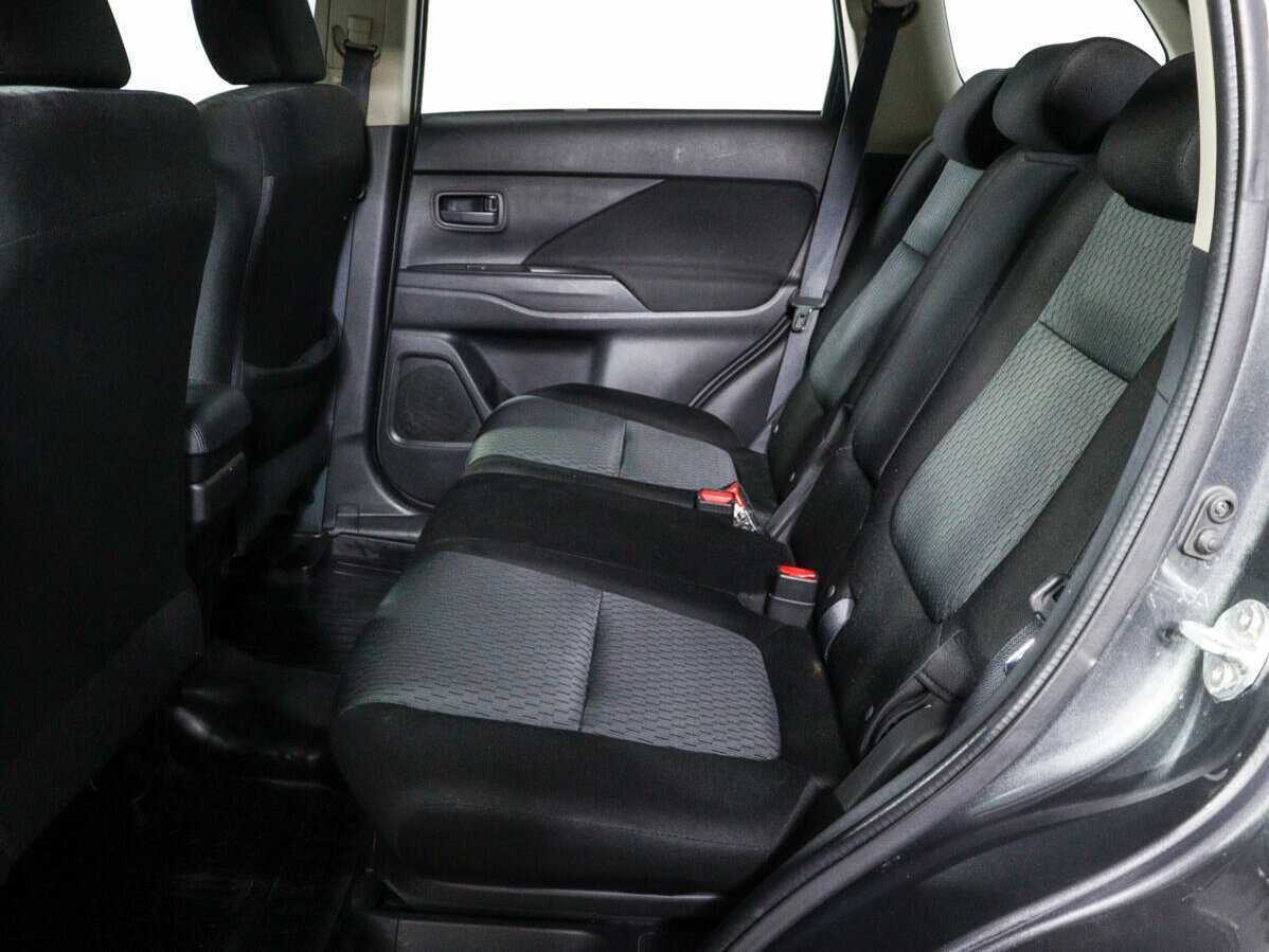 Mitsubishi Outlander, 2015 - Фото №7