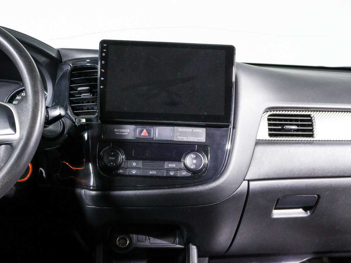 Mitsubishi Outlander, 2015 - Фото №10