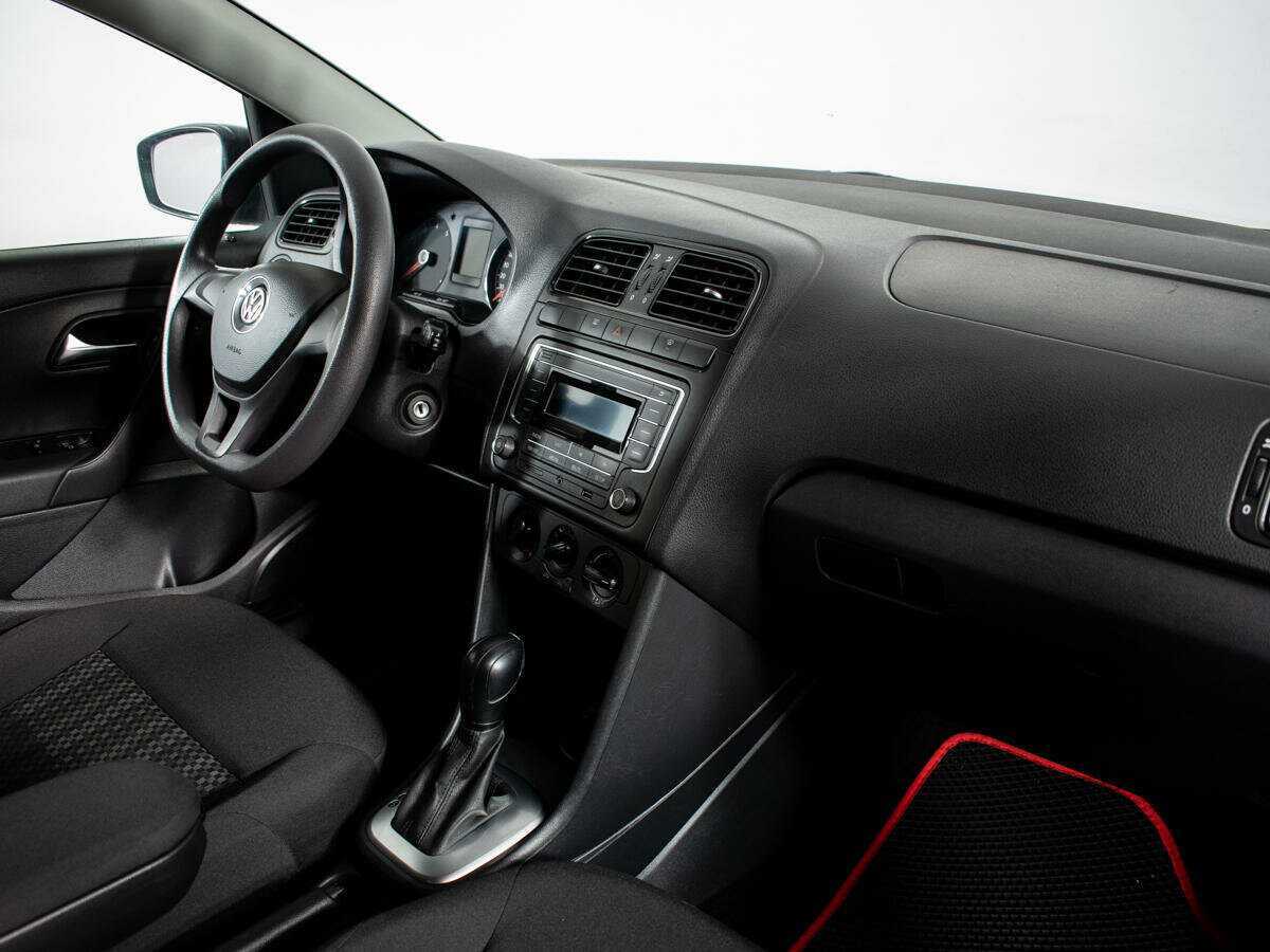 Volkswagen Polo, 2018 - Фото №6