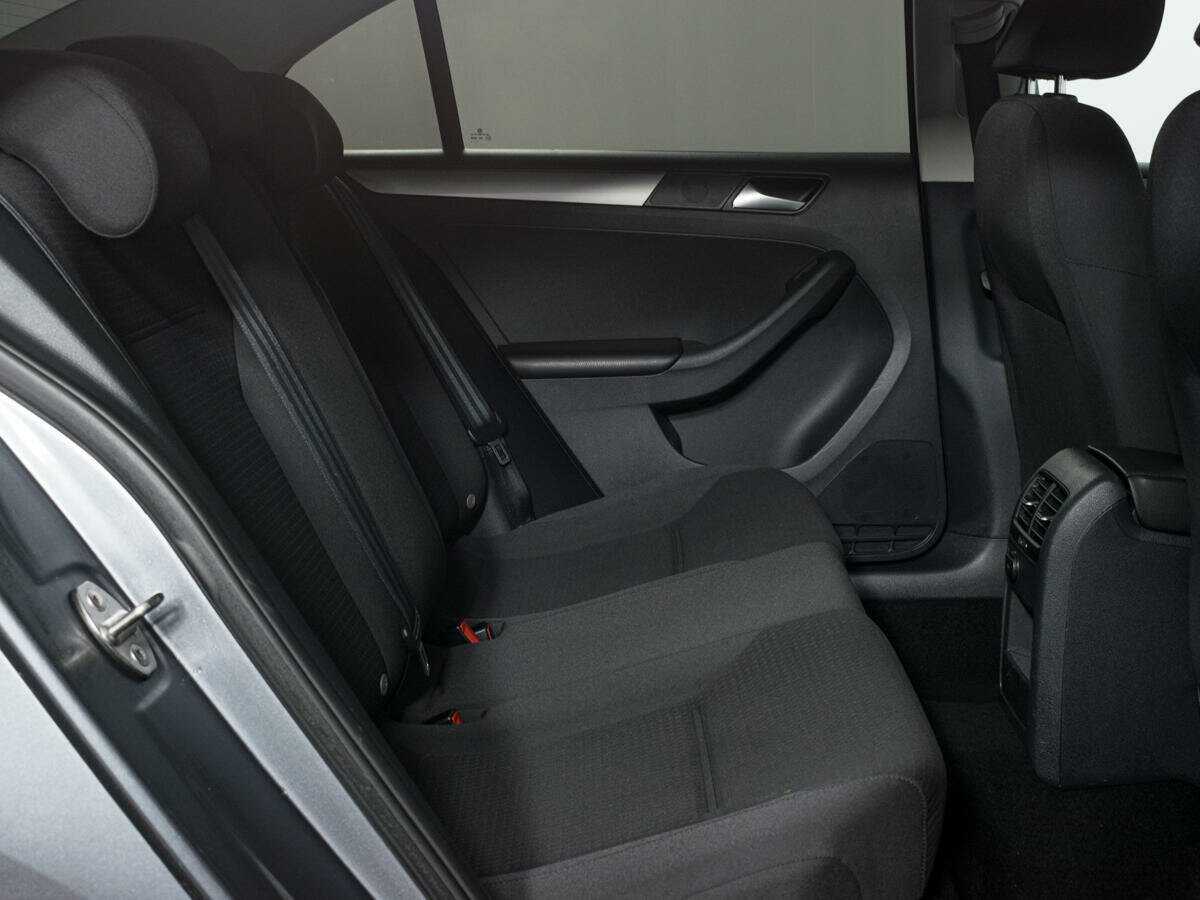 Volkswagen Jetta, 2016 - Фото №8