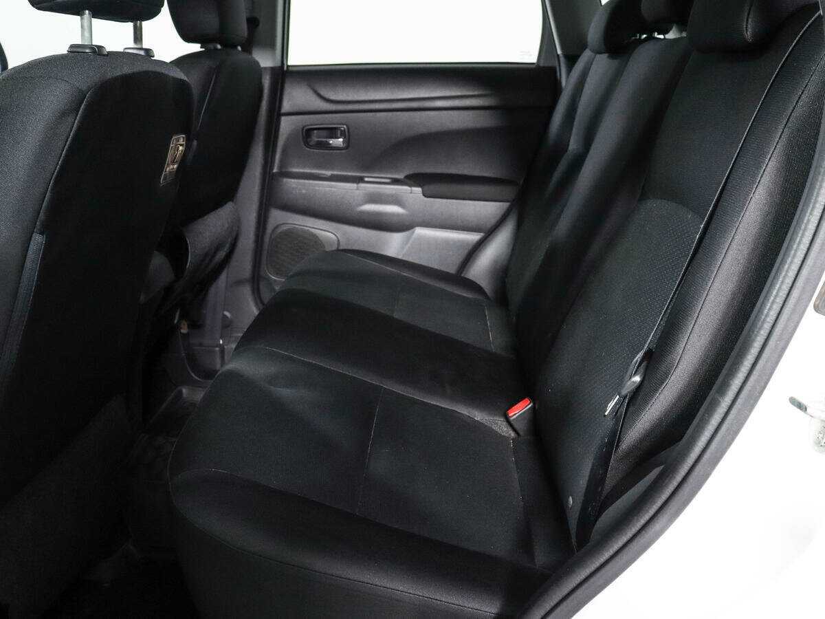 Mitsubishi ASX, 2014 - Фото №9