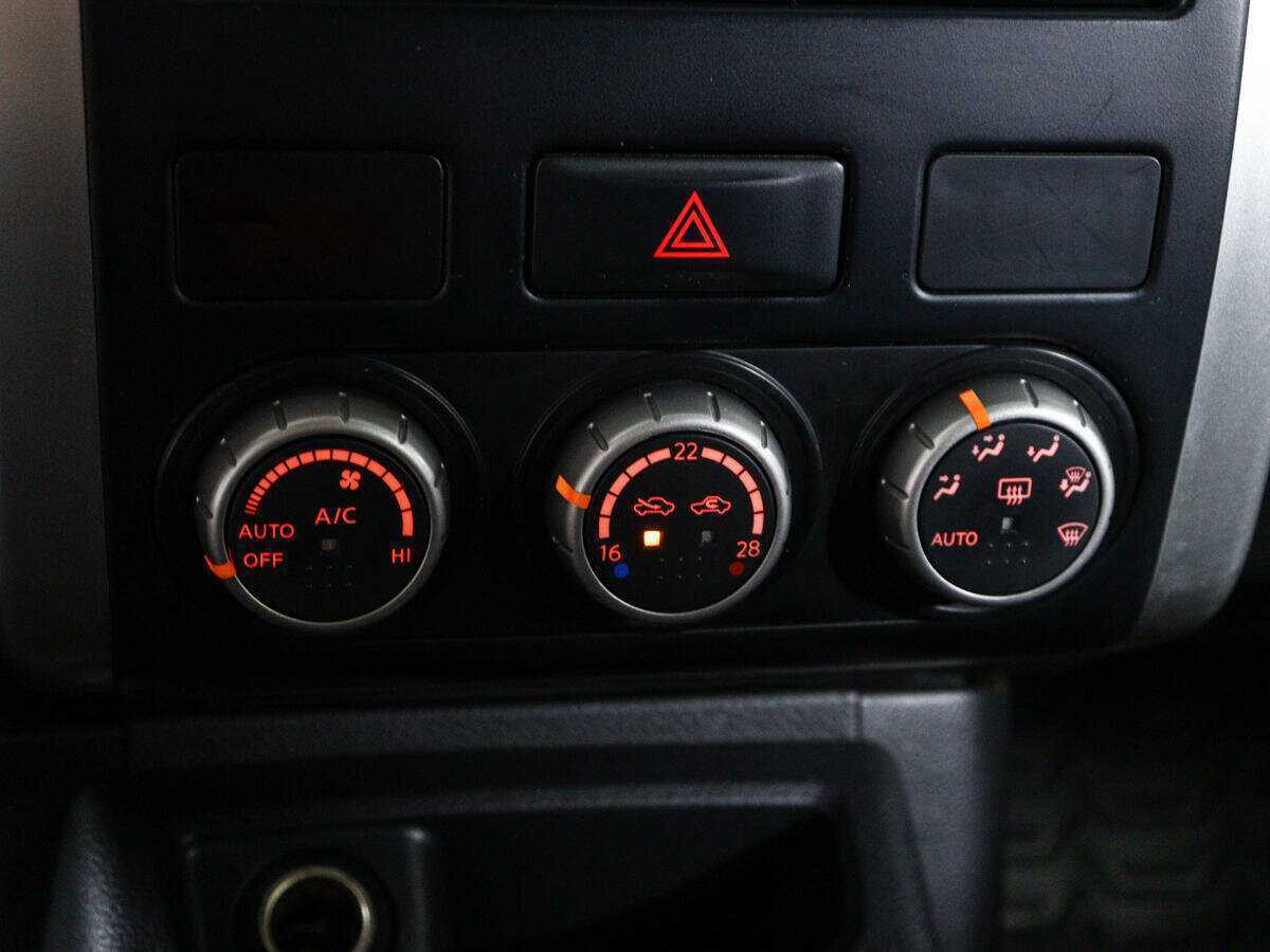 Nissan X-Trail, 2013 - Фото №15