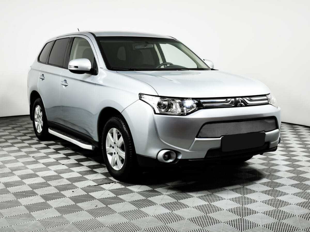 Mitsubishi Outlander, 2013 - Фото №2