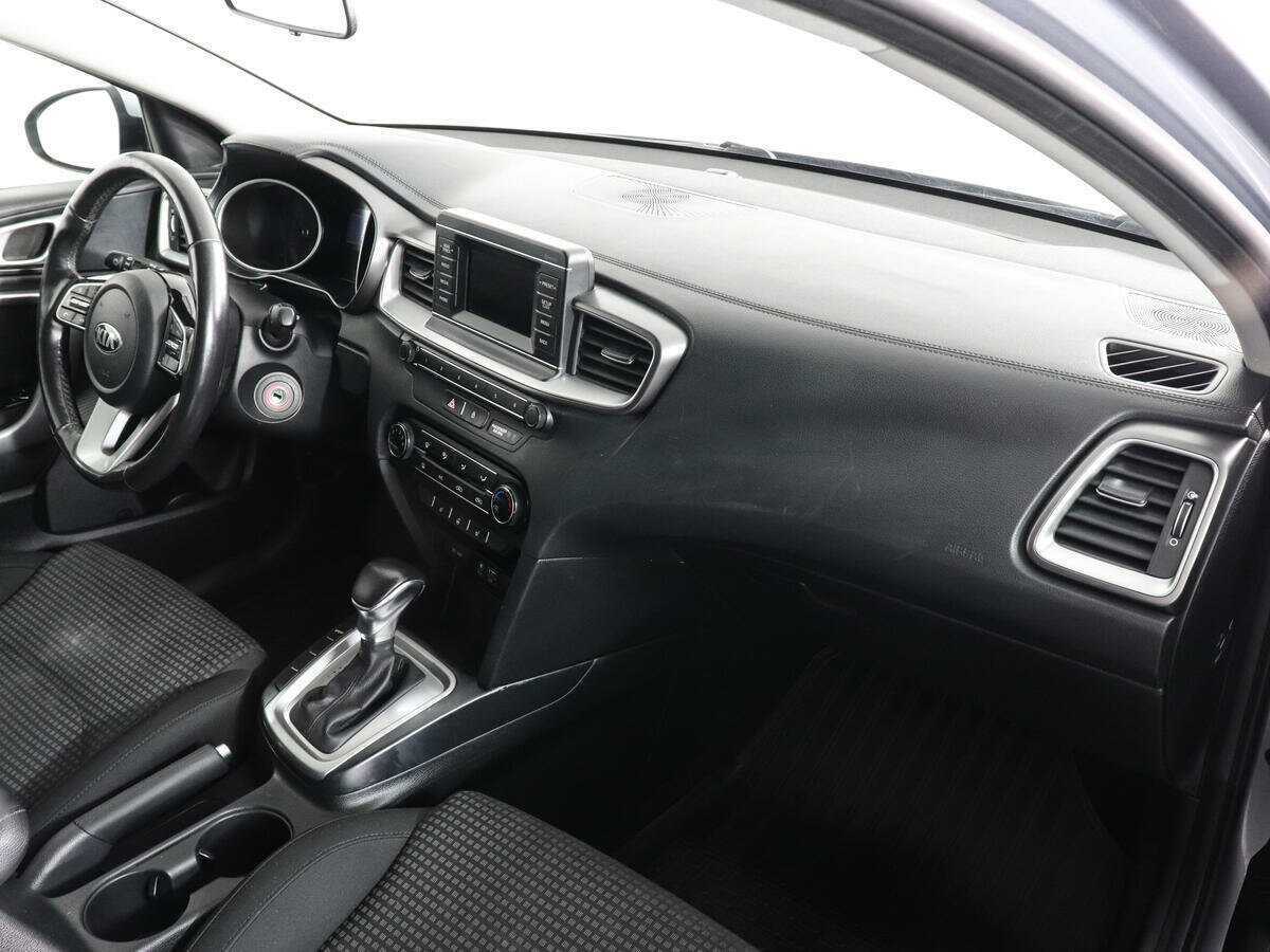 Kia Ceed, 2018 - Фото №9