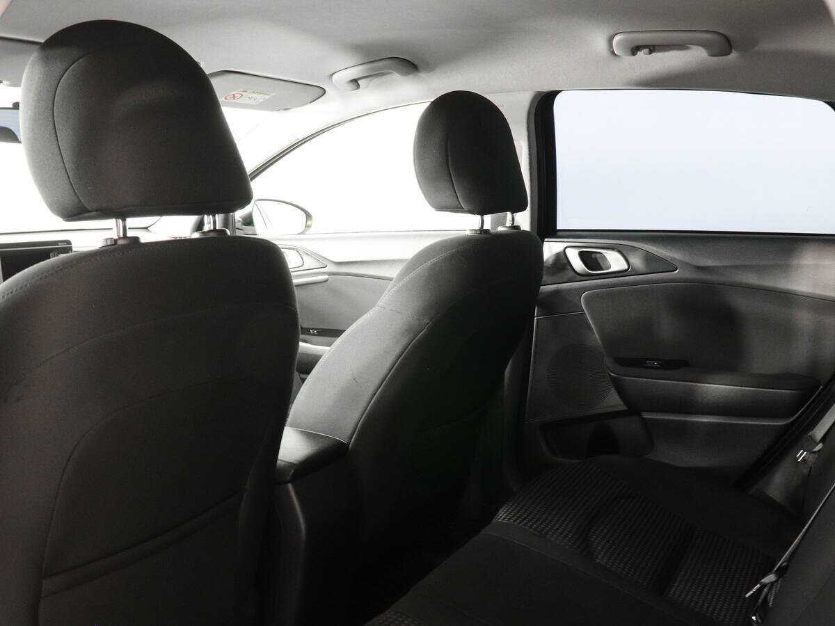 Kia Ceed, 2018 - Фото №11