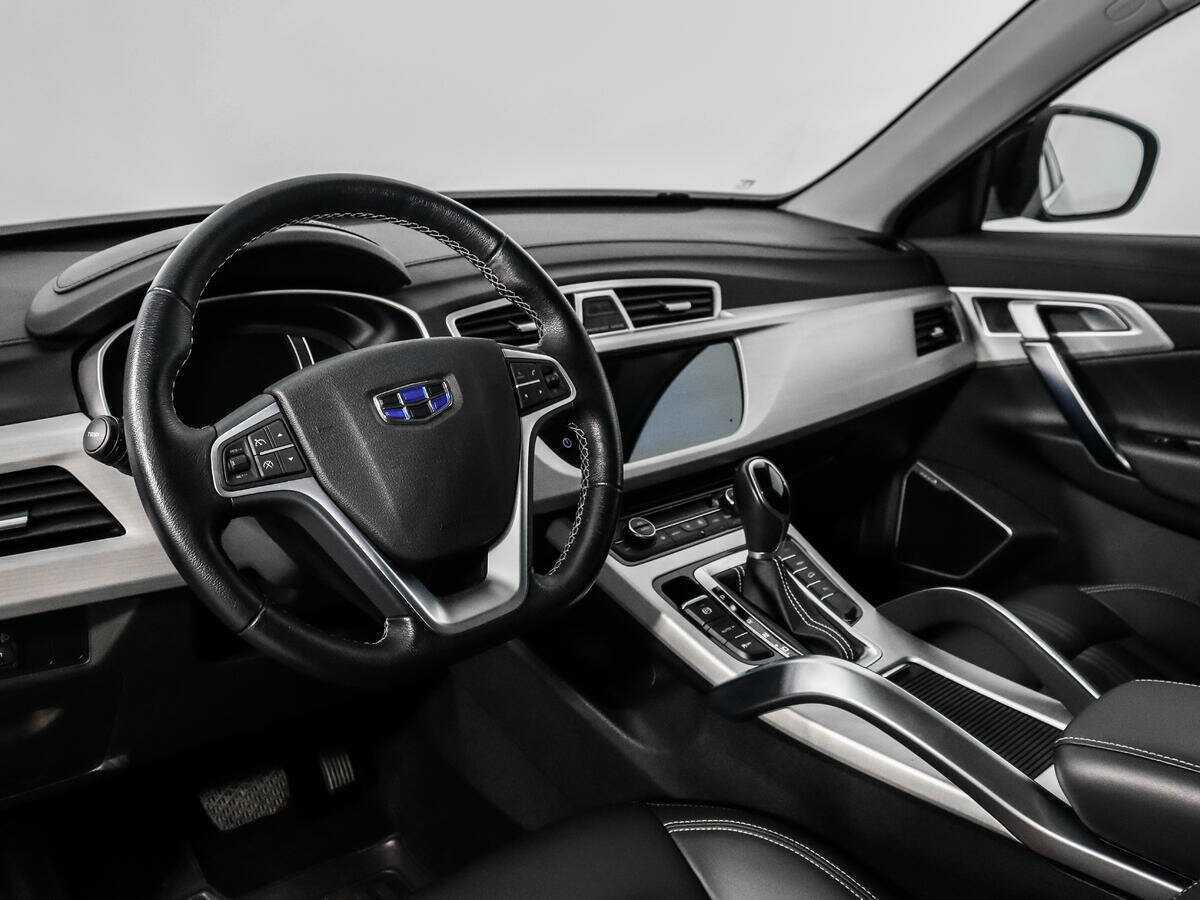 Geely Atlas, 2021 - Фото №8