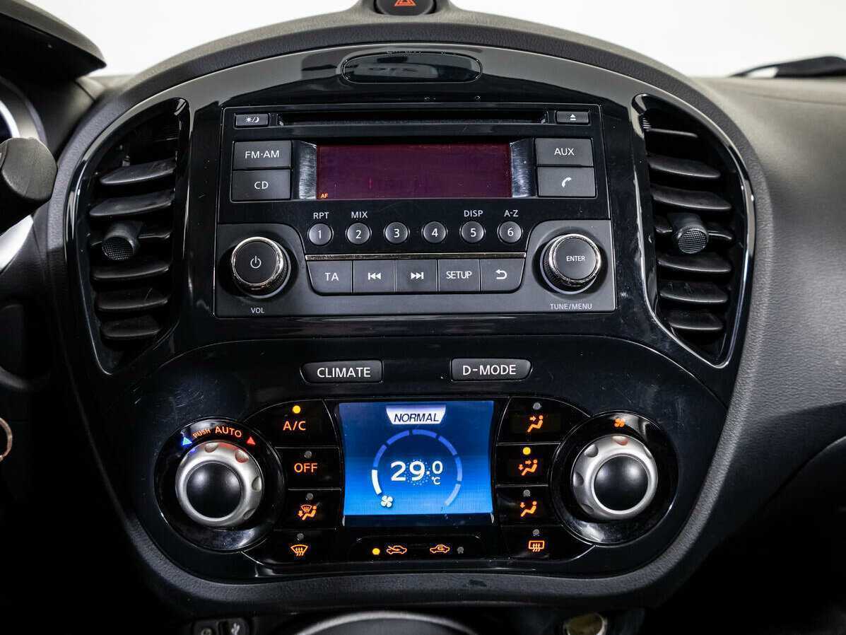 Nissan Juke, 2012 - Фото №12