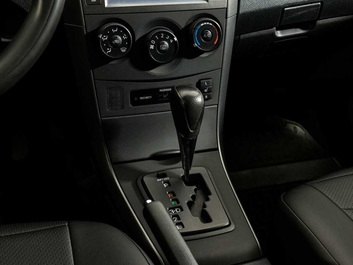 Toyota Corolla, 2012 - Фото №11