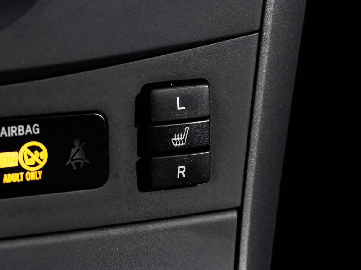 Toyota Corolla, 2012 - Фото №15