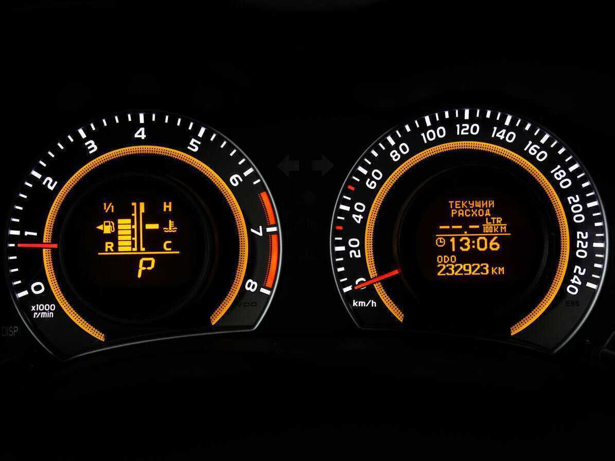 Toyota Corolla, 2012 - Фото №16