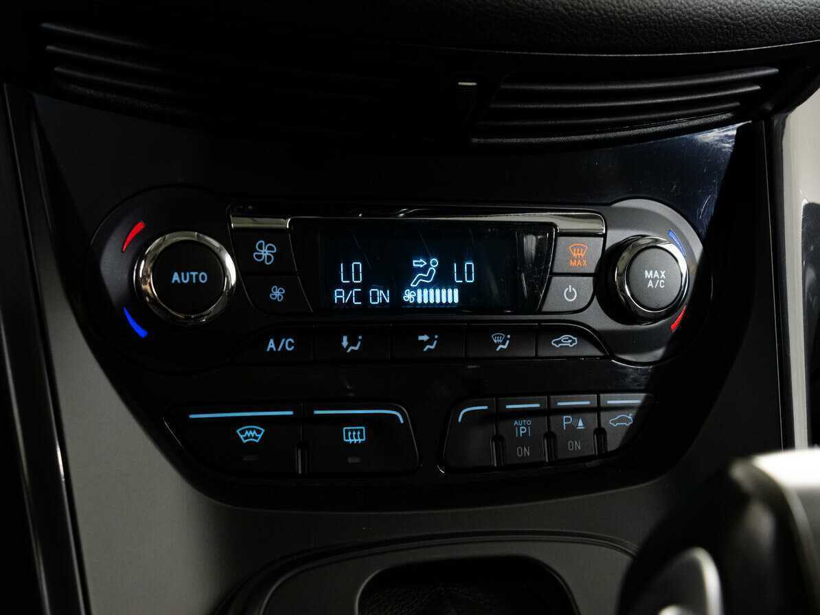 Ford Kuga, 2013 - Фото №14