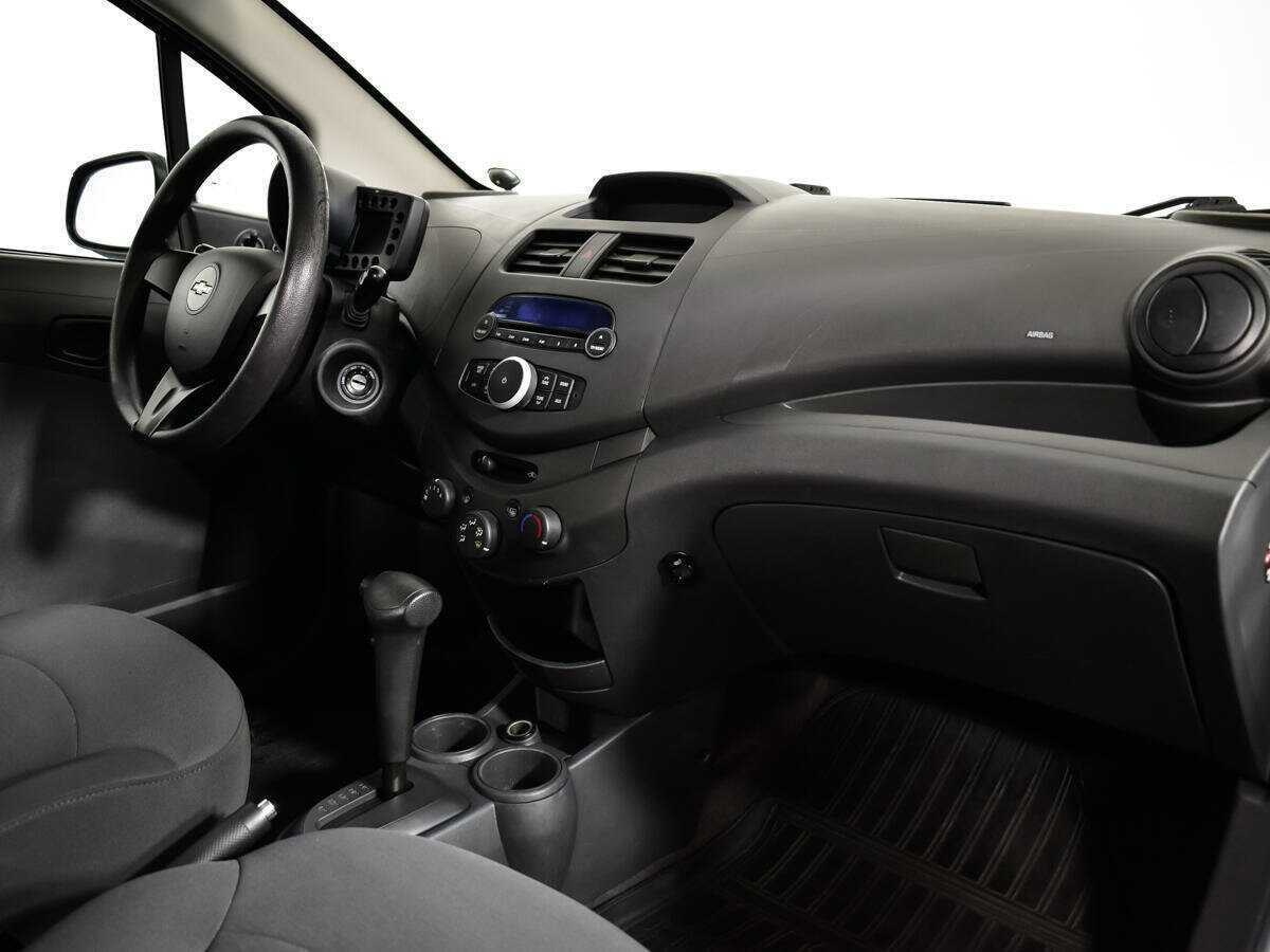 Chevrolet Spark, 2012 - Фото №8
