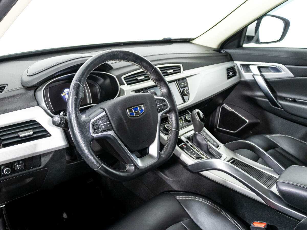 Geely Atlas, 2019 - Фото №10